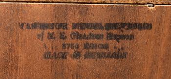 Niels Erik Glasdam Jensen  skrivbord/skåp  "Magic box" Vantinge möbelindustri 196070-tal.