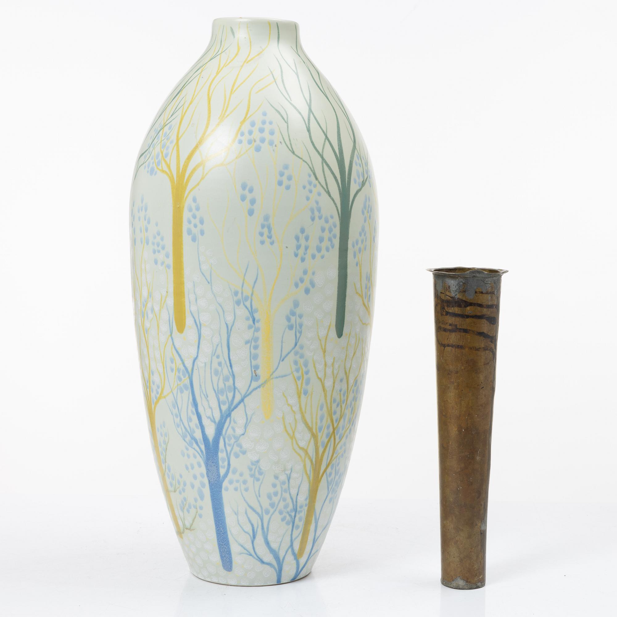 Maud Fredin-Fredholm, a 'Vår' floor vase, Bo Fajans, 1946-1949.