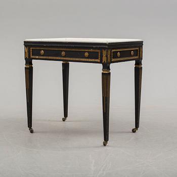 An early 20th century table.