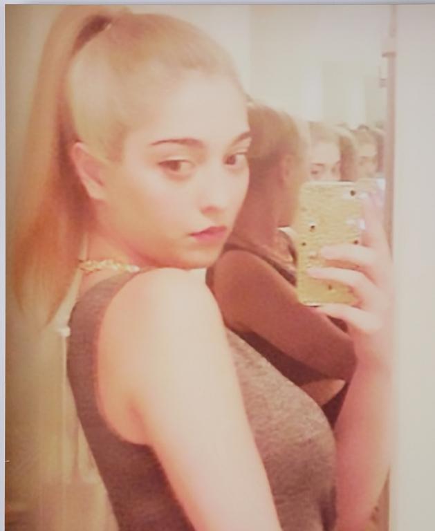 Amalia Ulman,Excellences & Perfections (Instagram Update 17th July 2014).