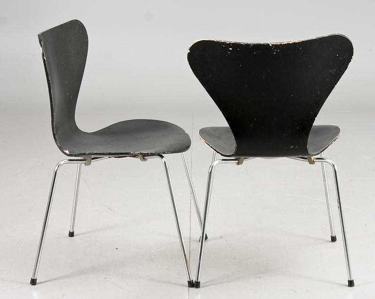 STOLAR, 2 st, "Sjuan", Arne Jacobsen, Fritz Hansen.