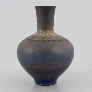 Berndt Friberg, a stoneware vase, Gustavsberg Studio 1944-47.