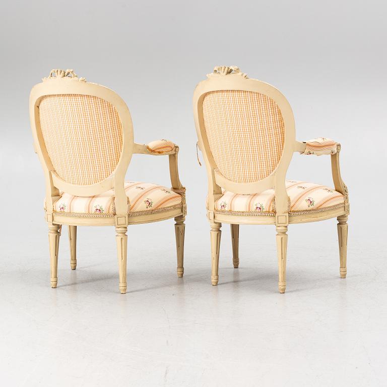 Soffgrupp, 3 delar, gustaviansk stil, 1900-talets första hälft.