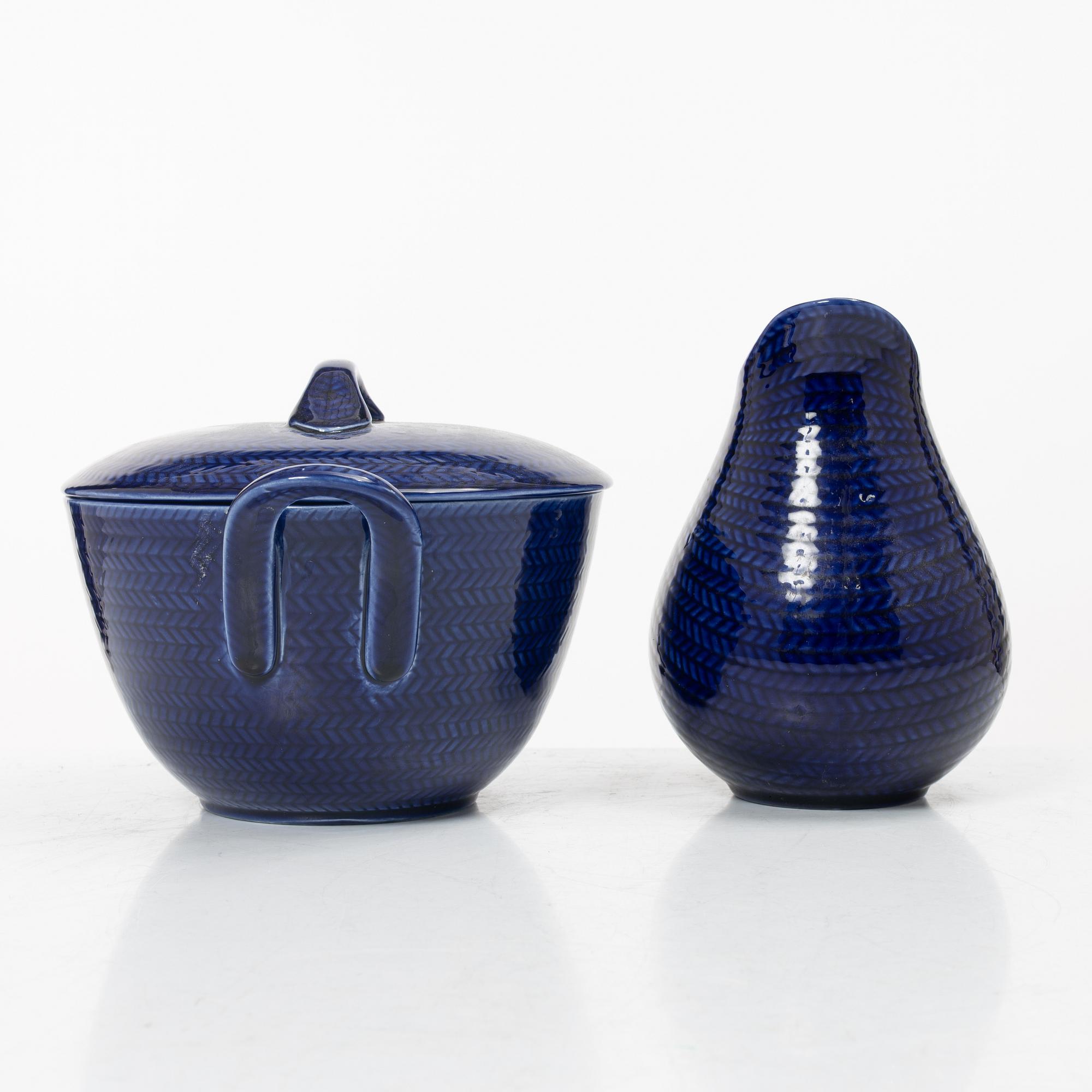 Hertha Bengtson, A 92-piece dinner service, 'Blå eld', Rörstrand, Sweden.