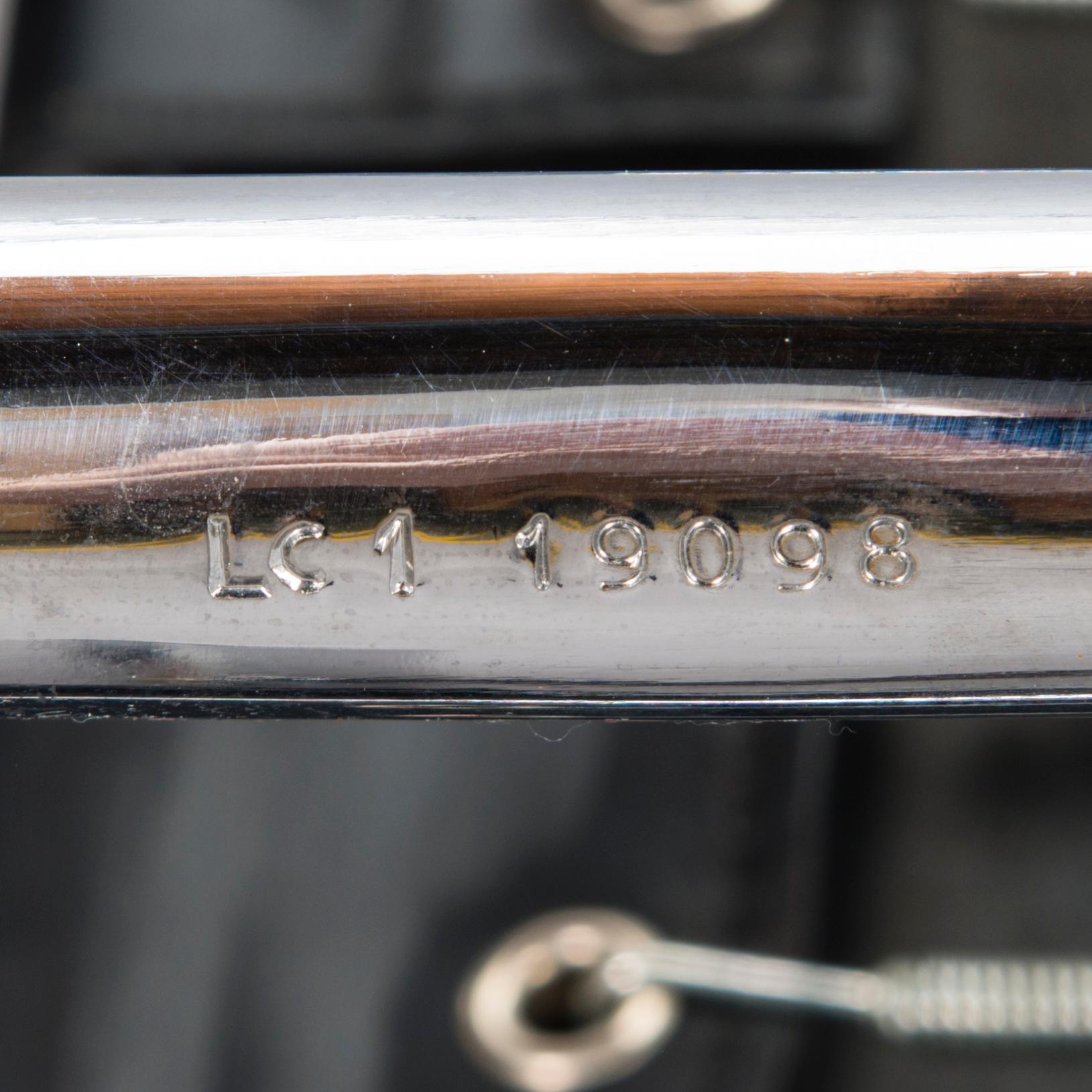 LE CORBUSIER, nojatuoleja, 4 kpl, malli LC1, 1900-luvun loppu.