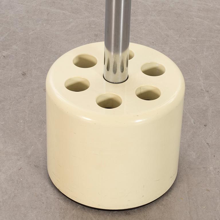 ROBERTO LUCCI & PAULO ORLANDINI, "VIP Coat Rack", för Velca Legnano 1970-tal.