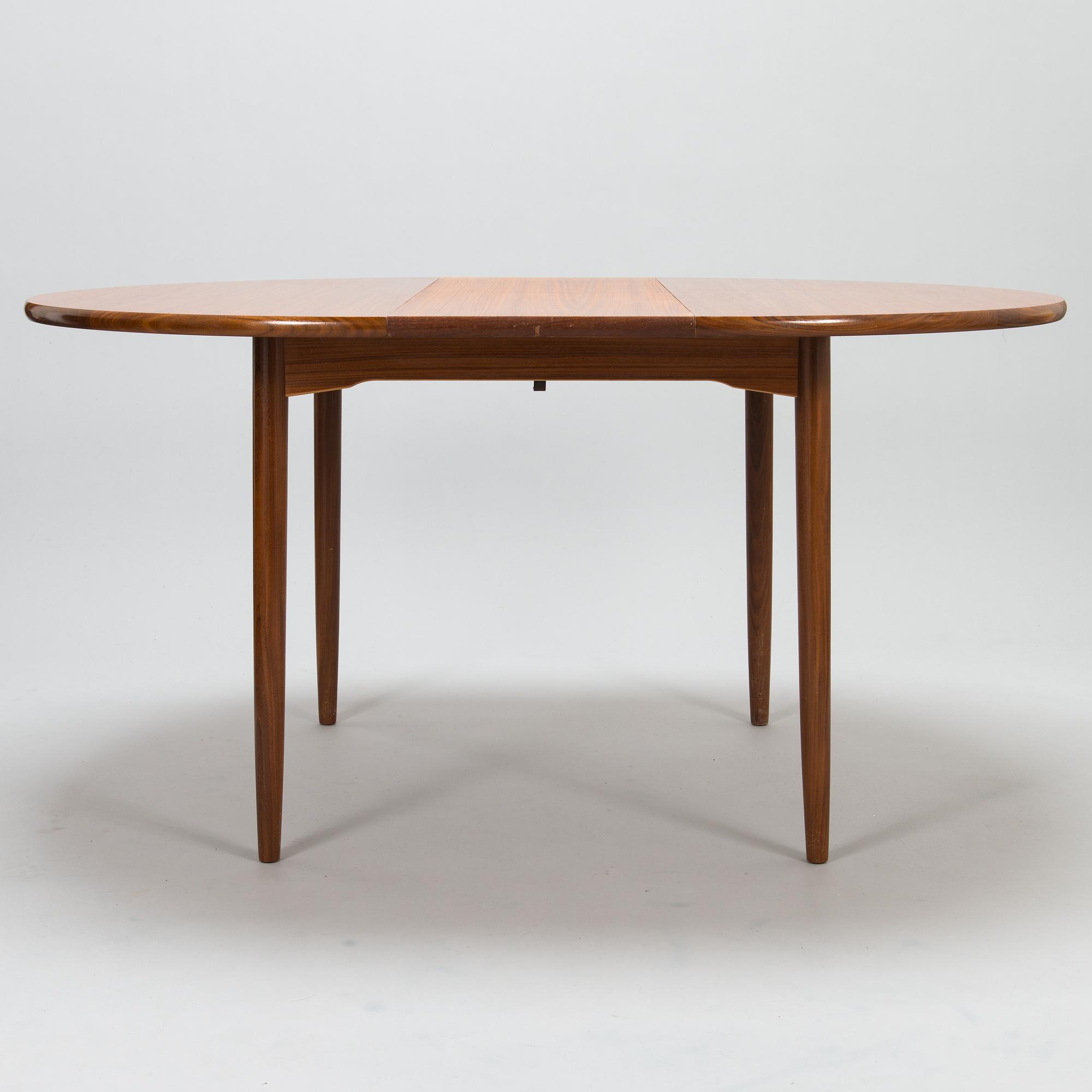 A teak dining table from 1950's/60's.