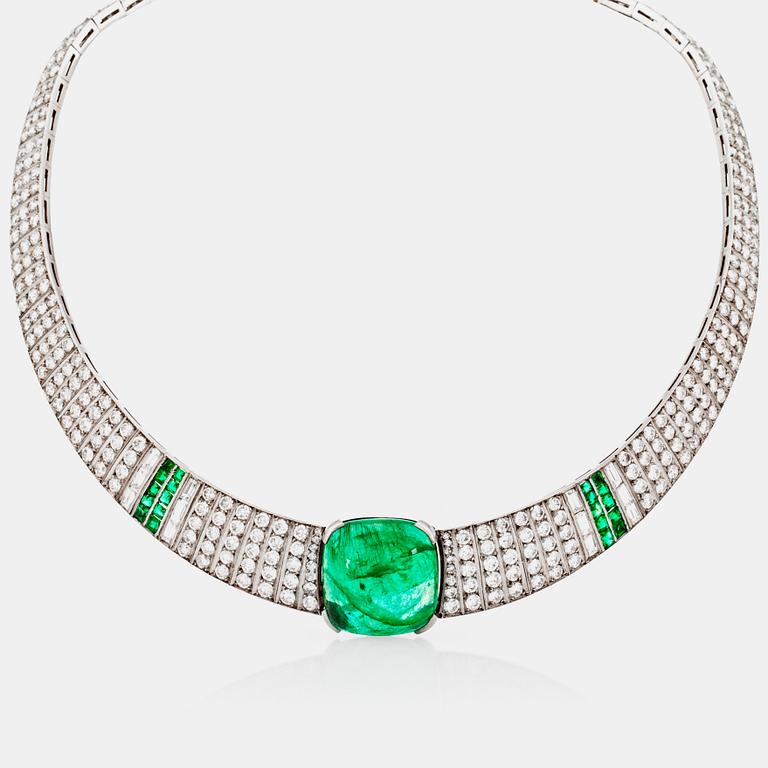 COLLIER med briljantslipade diamanter och smaragder. Hugo Strömdahl, Stockholm år 1934.