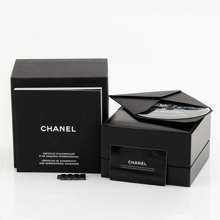 Chanel, J12, wristwatch, 38 mm.