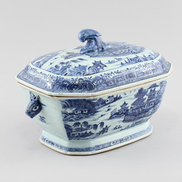 TERRIN, porslin, Kina, 1700-tal.