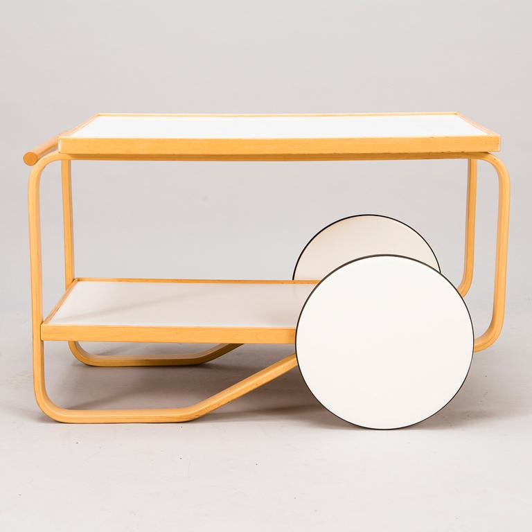 ALVAR AALTO, serveringsvagn, modell 98, Artek, 1900-talets mitt.
