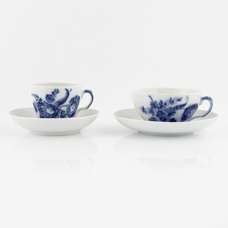 A 40-piece 'Blå blomst' porcelain coffee service, Royal Copenhagen, Denmark.