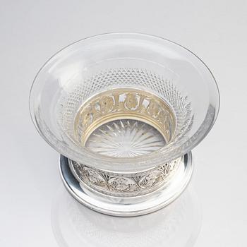 Jardiniere/fruktskål, silver och slipat glas, W.A. Bolin 1912-1917.