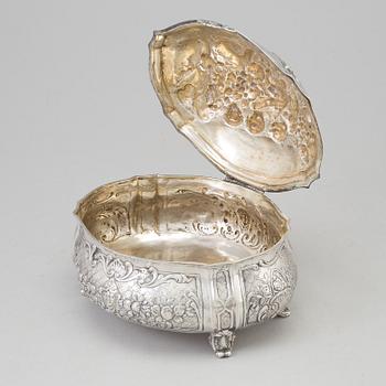 A silver sugar box, early 20th century.