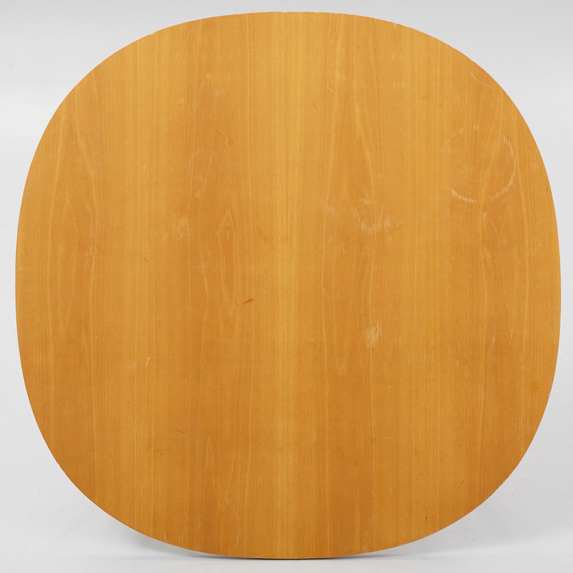 Bruno Mathsson & Piet Hein, table, "Supercirkel", Bruno Mathsson International, Värnamo.