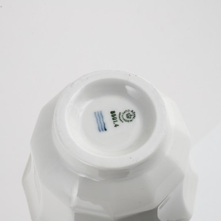 20 pieces of a porcelain 'Blue flower' service, Royal Copenhagen, Denmark.