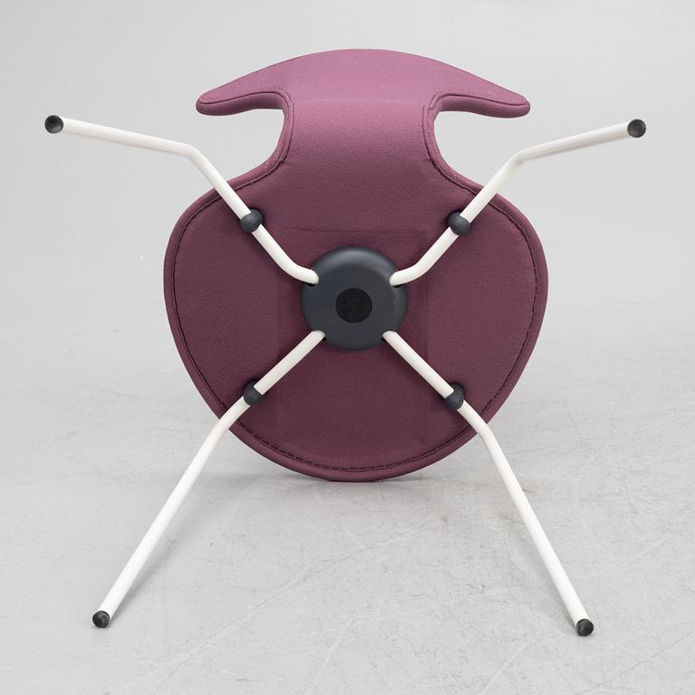 Arne Jacobsen, four 'Munkegaard' chairs, Howe.