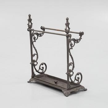 A cast iron umbrella stand, early 20th century.