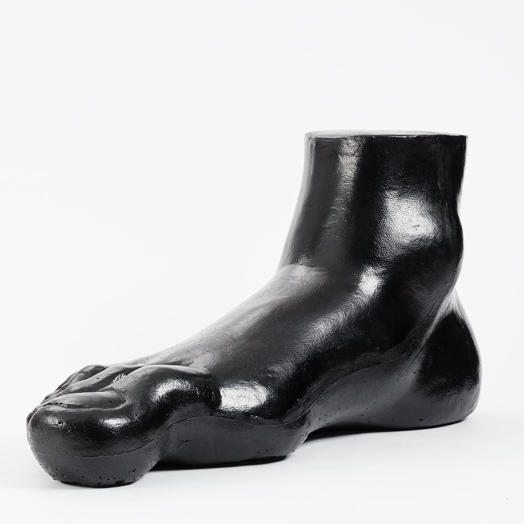 Gaetano Pesce, a sculptural easy chair, "UP7, II Piede", B&B Italia, post 1969.