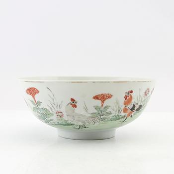 Porcelain bowl, China, 19th century.