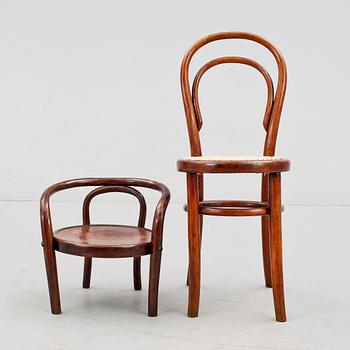 BARNSTOLAR, 2 st, Thonet, Wien, 1900-talets början.