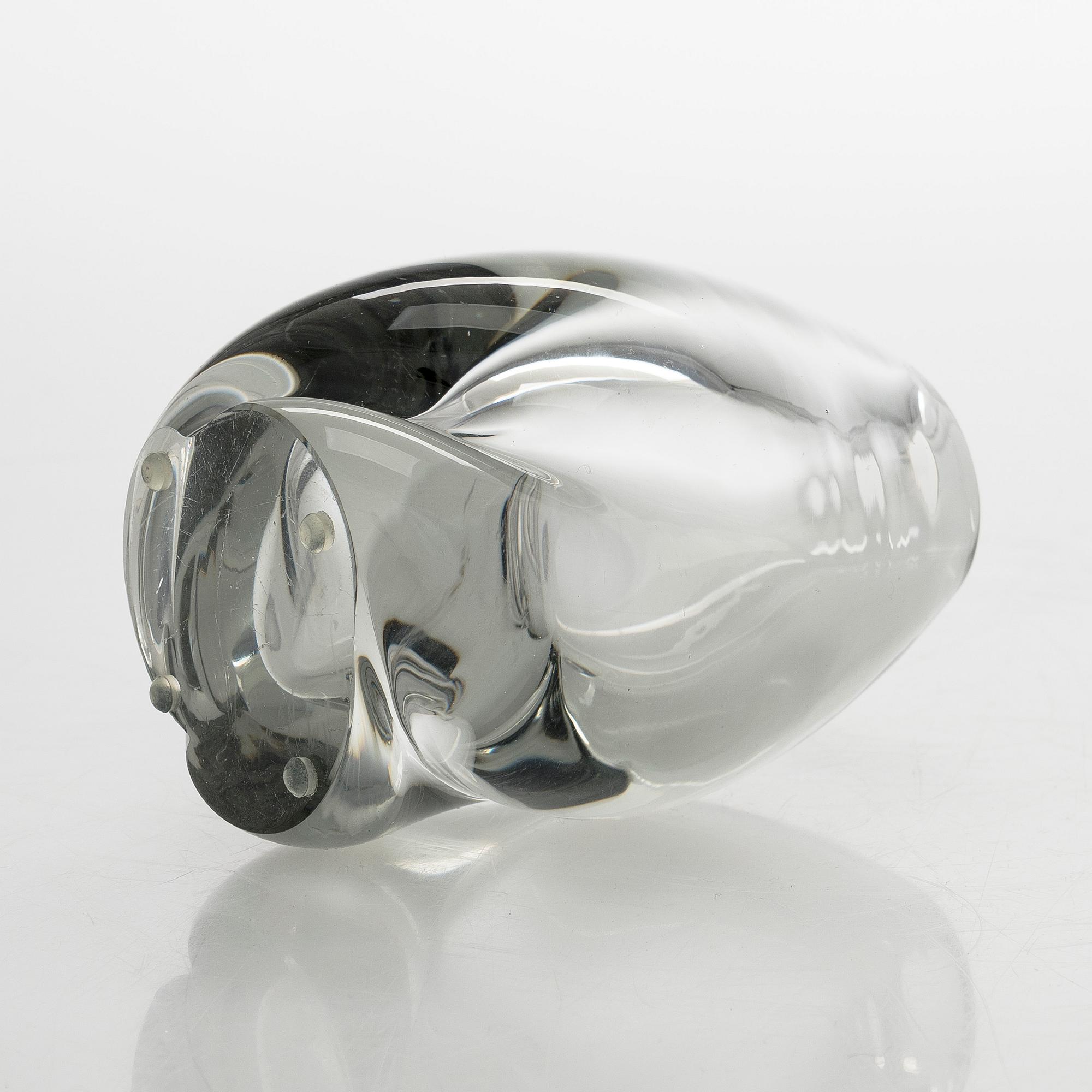 Gunnel Nyman, vas, modell "GN 35", signerad G. Nyman Nuutajärvi Notsjö -51.