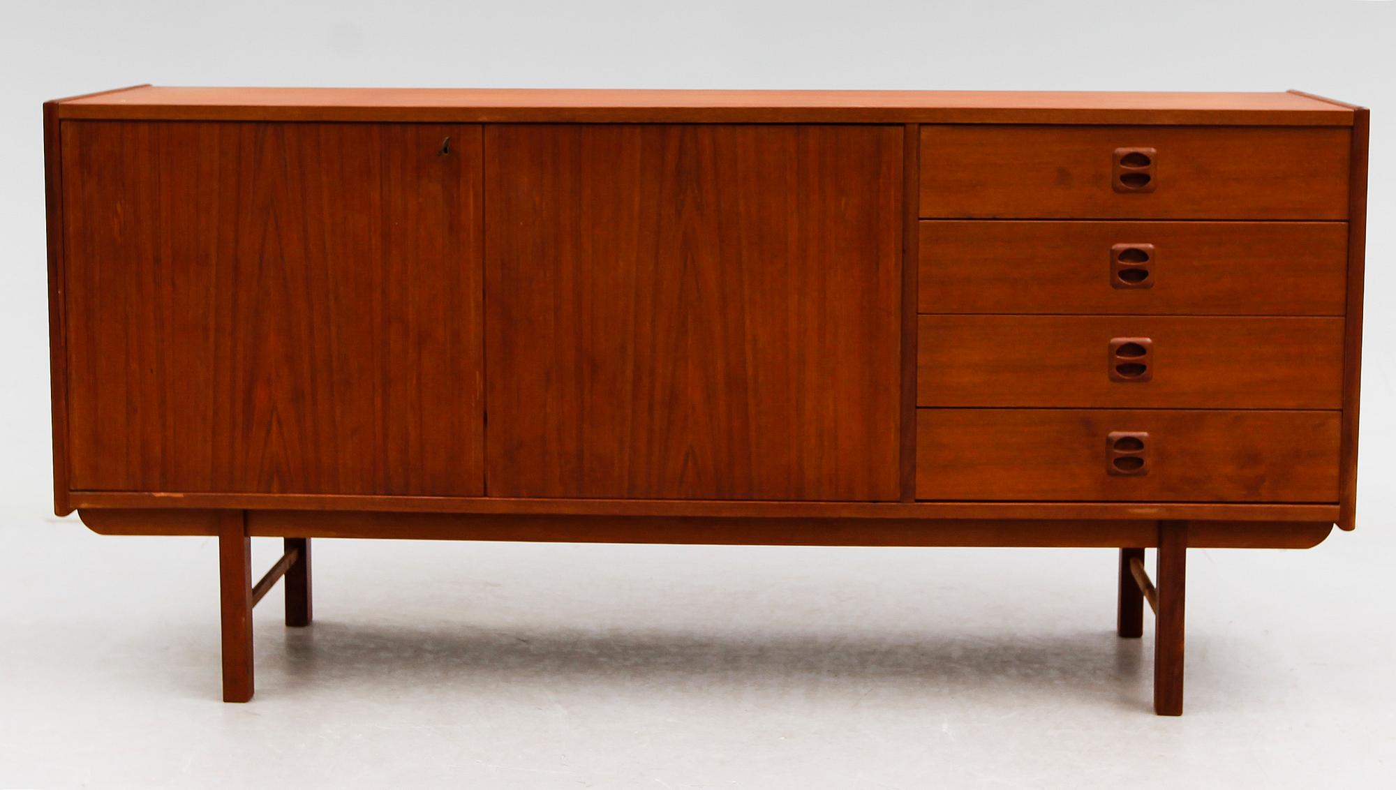 SIDEBOARD, 1900-talets andra hälft.