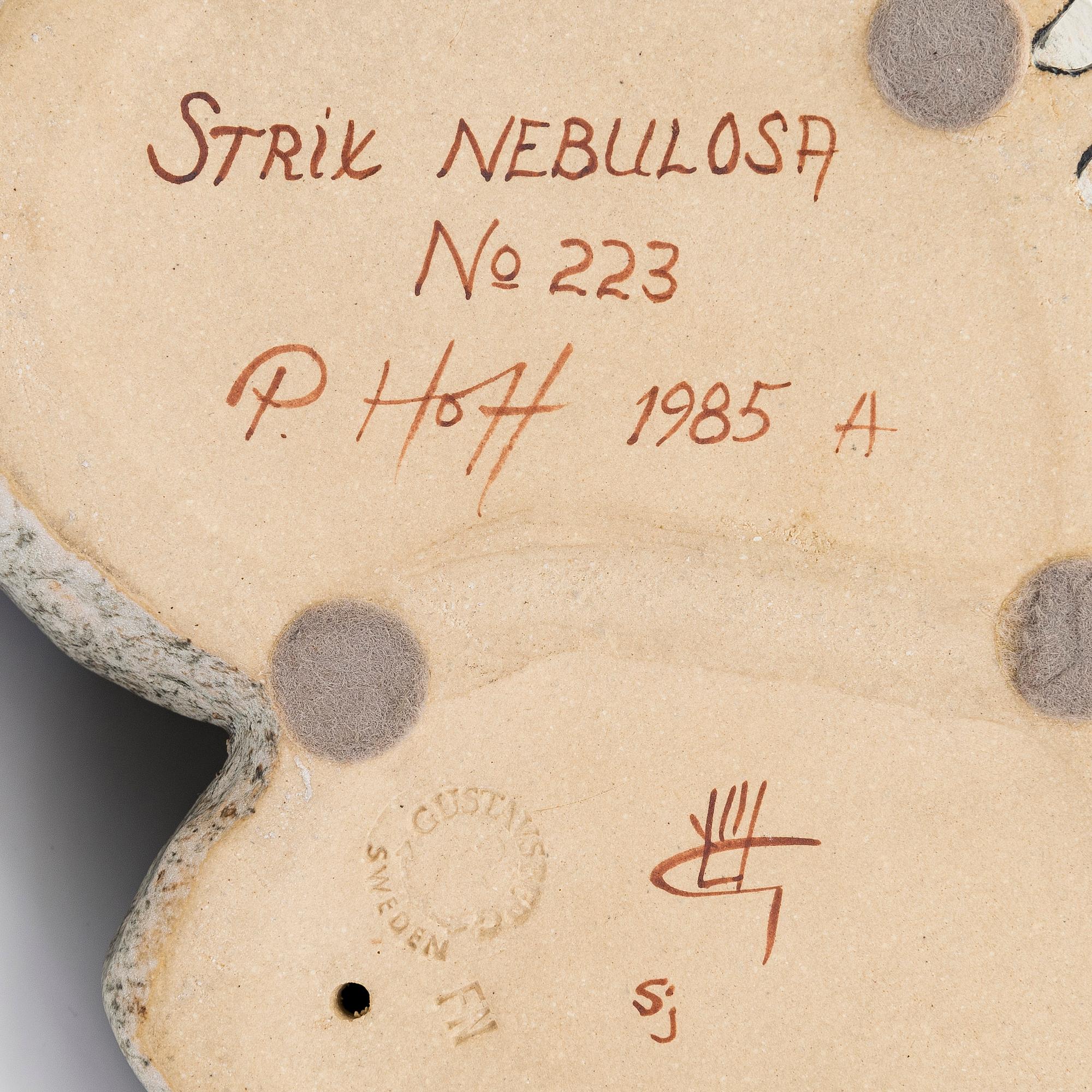 Paul Hoff, sculpture, "Strix Nebulosa No 223", Gustavsberg studio, Sweden, 1985.