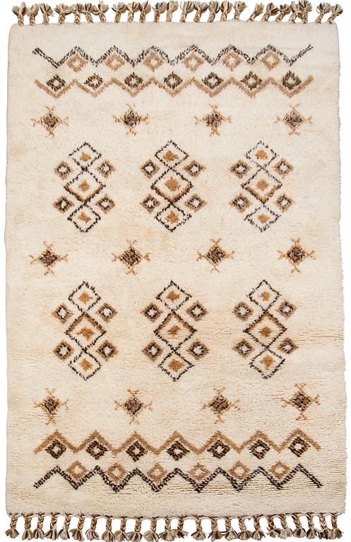 A CARPET, MAROCCO.