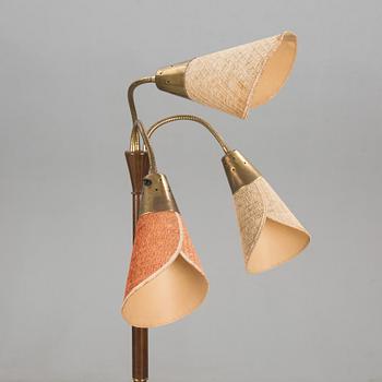 GOLVLAMPA, 1900-talets mitt.