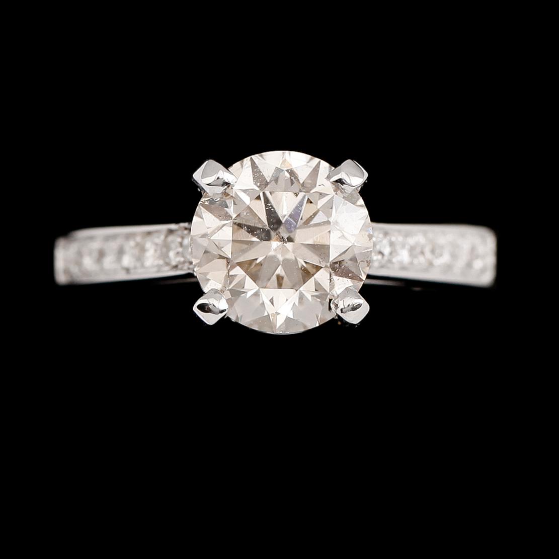 RING, 18 k vitguld, briljantslipade diamanter tot 2.19 ct.