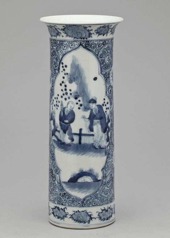 VAS, porslin, Kina, sannolikt 1900-tal.