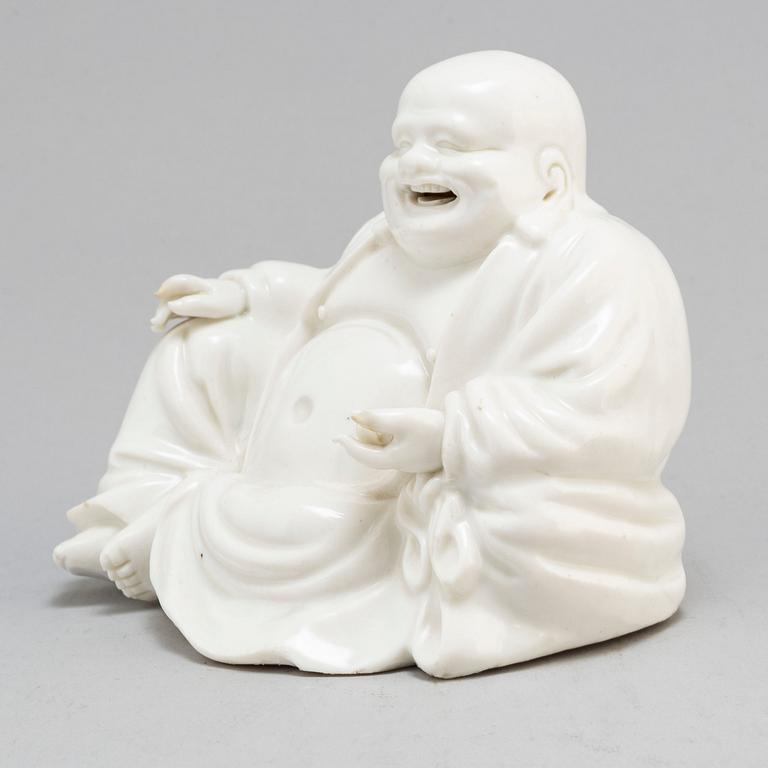 BUDDHA, blanc de chine. Qingdynastin, 1800-tal.