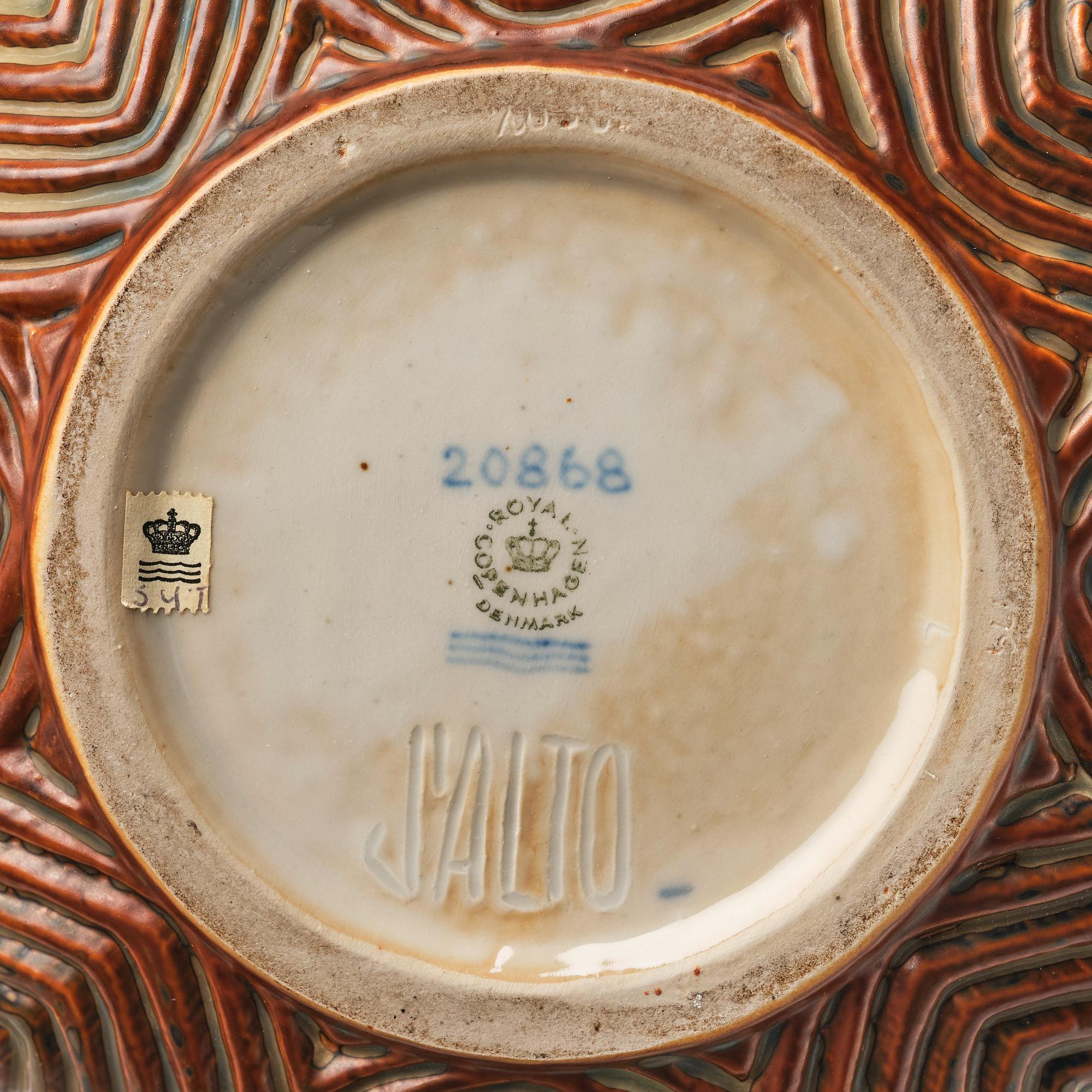 Axel Salto, a 'fluted style' sung glazed stoneware bowl, Royal Copenhagen, Denmark 1964, model 20868.