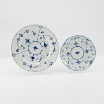 Servis ca 57 dlr "Musselmalet" Royal Copenhagen and Bing & Grondahl Denmark porcelain.