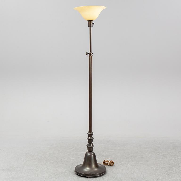 GOLVLAMPA,  1920/30 tal.