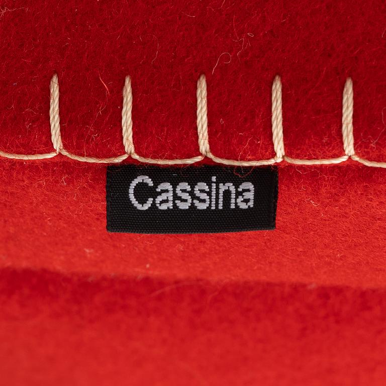 Gerrit Rietveld, fåtölj, "Utrecht", Cassina, 2000-tal.