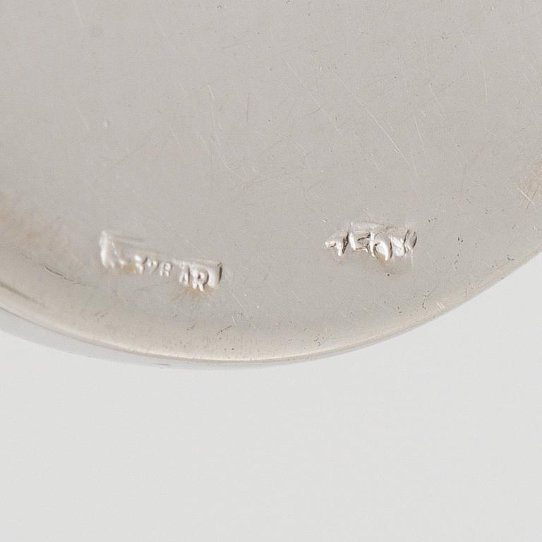 Hänge med kedja, 18K vitguld med pärlemor och briljantslipad diamant.