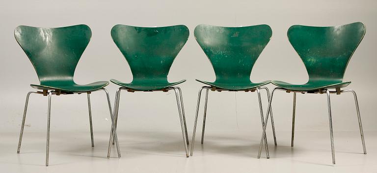 STOLAR, 4 st, "Sjuan", design Arne Jacobsen.