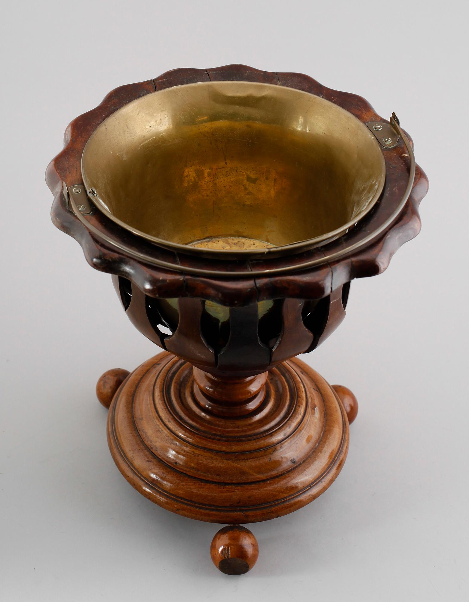 CHAMPAGNEKYLARE, 1800-talets mitt.