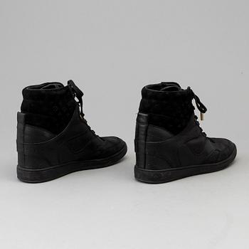 SHOES, Louis Vuitton, size 39,5.