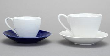 MATSERVIS, 69 delar, porslin, "Blå eld", Hertha Bengtsson, Rörstrand.