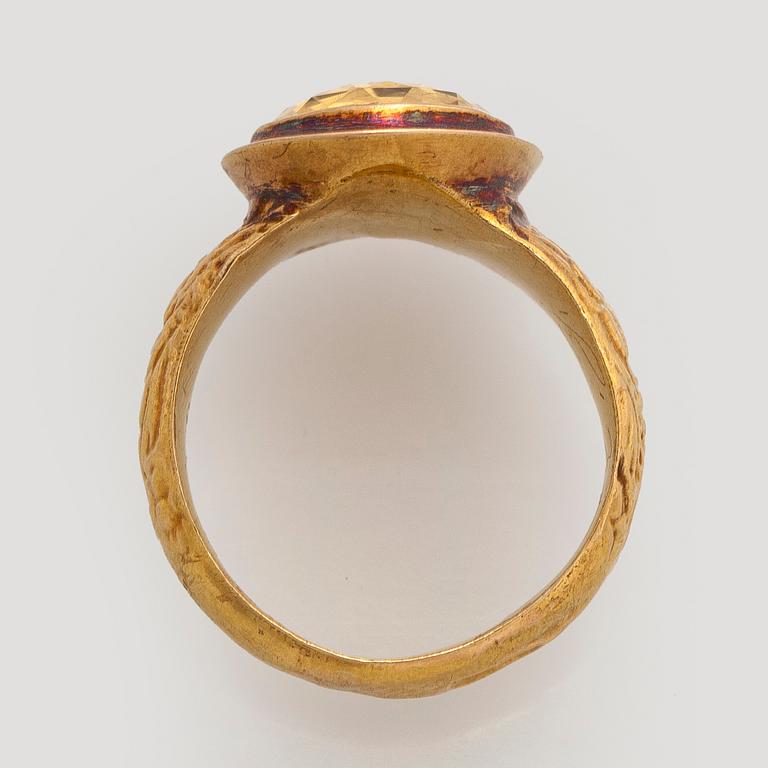 Ring, fasettslipad citrin, 18K guld, Finland 1851.