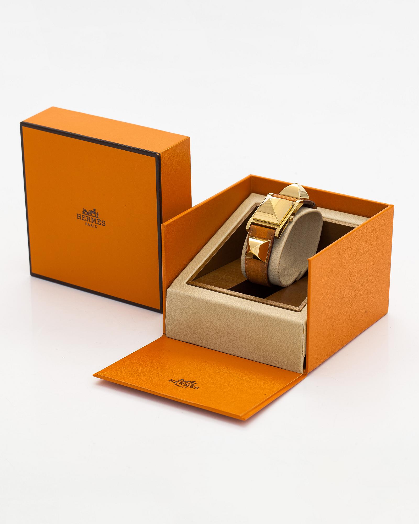 Hermès, Medor, wristwatch, 23 mm.