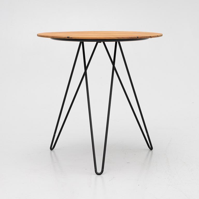 Jangir Maddadi Design Bureau, a 'Grace' side table.