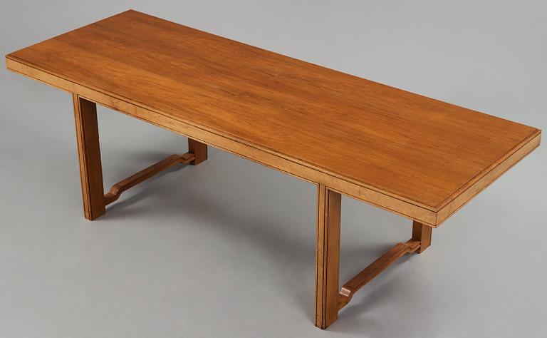Nils Ahrbom & Helge Zimdahl, a walnut table, Stockholm 1932.