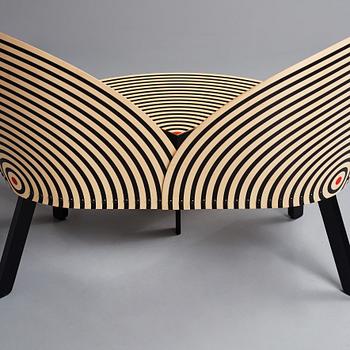 Nanna Ditzel, "Bench for two" modell 2600 & 2601, bänk samt bord, Frederica Stolefabrik, Danmark efter 1989.