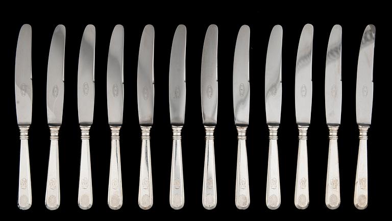 BESTICKUPPSÄTTNING, 12+12, silver, "Musslan", Tavastehus 1950-tal.