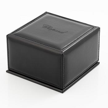 Chopard armband 18K vitguld med runda briljantslipade diamanter "Happy diamonds".
