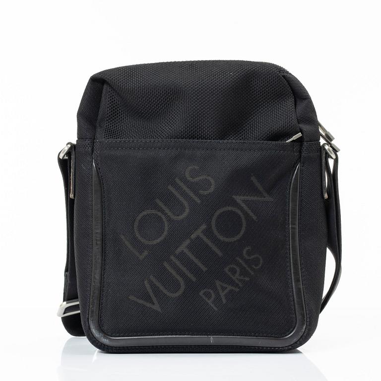 Louis Vuitton, väska "Geant Citadin PM Messenger Bag", 2005.